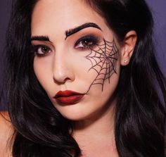 Cobweb Face Paint, Halloween Face Paint Spider Web, Spider Web Face Painting, Face Paint Spider Web, Spider Web On Face, Spider Halloween Costume Women, Spiderweb Face Paint, Spider Web Makeup Easy, Spiderweb Makeup Halloween