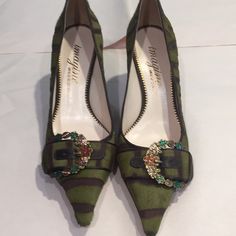 Pointed Pumps With Colorful Buckle On Top , 2” Heel, Never Been Worn Pointed Pumps, Vince Camuto Shoes, Shoes Brand, Green Brown, Green And Brown, Vince Camuto, Shoe Brands, Shoes Women Heels, Shoes Heels