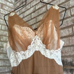 To Absolutely Die For. This Is Part Of A Huge Vintage Lingerie Collection. I’m Listing These For A Collector. It Has Been Folded In Storage For Many Years. No Smoke Or Pets 1960s Vanity Fair Under Arms :36 W 28 Hips Free Front Shoulder To Hem 42.7 Diameter Of Hemline :88 The Only Issue Is A Place On The About 1-1 5 “ On The Waist . It Has Come Unsewn. No Other Issues. Sheer Cream Nightgown For Wedding Night, Vintage Beige Dress For Wedding Night, Vintage Sheer Sleepwear For Evening, Vintage Cream Sheer Nightgown, Vintage Cream Sleepwear For Wedding Night, Vintage Sheer Nightgown For Wedding Night, Vintage Sheer Lace Nightgown, Vintage Sheer Sleepwear, Vintage Sleeveless Cream Nightgown