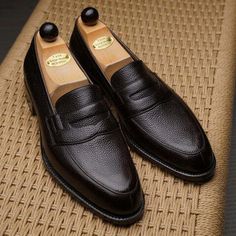 Brown Scotchgrain Loafers Formal Moccasin Dress Shoes on Storenvy Alligator Dress Shoes, Gents Shoes, Quality Leather Boots, Custom Design Shoes, Gucci Men Shoes, Loafers Shoes, Formal Shoes For Men, Suede Loafers, Stylish Shoes