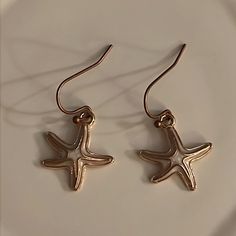 Starfish Earrings Made With Enamel. *Starfish 3/4” Star Shaped Earrings For Summer, Elegant Star-shaped Earrings For Summer, Elegant Star-shaped Summer Earrings, Elegant Summer Star-shaped Earrings, Casual Gold Earrings For Beach, Casual Star Jewelry For Summer, Casual Star-shaped Summer Jewelry, Casual Summer Star Shaped Jewelry, White Starfish Charm Star Earrings