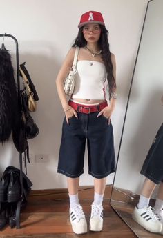 Tomboy Outfits, Looks Street Style, Mode Ootd, Fashion Streetwear, Mode Streetwear, Urban Outfits, Gyaru