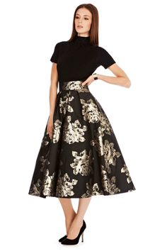 Floral Skirt Outfits, Black Full Skirt, Brocade Skirt, Ball Skirt, Fashion Design Dress, Party Tops, Skirt Design, Mode Inspiration, Skirt Outfits