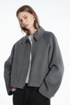 SHORT DOUBLE-FACED WOOL JACKET - GREY - COS Short Wool Jacket, Cropped Wool Jacket, Aesthetic Fit, Outdoor Girls, Grey Jacket, Baby Outerwear, Jacket Outfit, Lady Grey, Linda Farrow