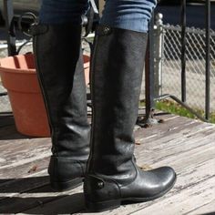 Almond Toe Boots, Button Boots, Black Leather Riding Boots, Black Riding Boots, Boating Outfit, Tall Riding Boots, White Accessories, Black Boots Tall, Frye Boots