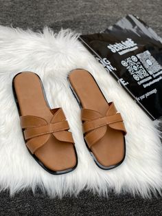 Can comes in colors & sizes ! Ladies Leather Slippers, Female Footwear Slippers, Female Handmade Slippers, Handmade Footwear For Ladies, Palm Slippers For Ladies, Slippers For Ladies, Female Slippers, African Recipes Nigerian Food