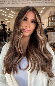 Brown Brunette Hair Color, Caramel Ash Blonde, Under Hair Color Ideas, Brown Brunette Hair, Brunette Or Blonde, Hair Color For Tan Skin, Blonde Chocolate, Under Hair Color, Hair Color For Brown Eyes