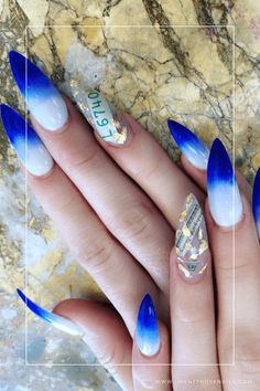 Royal Blue Ombre Nails Royal Blue And White Nails Almond, Ombre Nails Almond Blue, Royal Blue Ombre Nails Glitter, Ombre Manicure