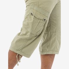 These classic below knee cargo shorts from XRAY are constructed with quality and durable materials for long-lasting comfort and breathability. Long Cargo Shorts, Shorts Cargo, Laid Back Style, X Ray, Mens Belts, Cargo Shorts, Mens Shorts, Nordstrom Rack, Mens Short