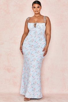 FeaturesCut from a light and airy crepe. Floral Summer Maxi Dress seems to sum up our whole Summer Garden Party collection in one epic dress. In the prettiest blue floral print. Floral Summer Maxi Dress is the dress you're going to want to throw on all Summer long. It's lightweight. simple and looks simply amazing with minimal effort. It has dainty slender straps that tie into bows at the shoulder and a super feminine gathered bust that pulls together with a drawstring at the centre. It's suitab Summer Maxi Dress Floral, Stylish Maxi Dress, Max Dress, Summer Garden Party, Maxi Dress Sale, Sequin Maxi Dress, Curvy Model, Summer Maxi, Sum Up