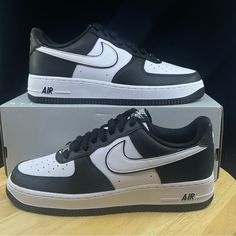 Nike Air Force 1 '07 Low Panda White Black Dv0788-001 Sz 8.5 Men's Retro Og >Brand New Never Worn And In Amazing Condition, (Has Box But Missing Lid) No Rips/Tears/Stains Anywhere On The Shoes. If You Have Any Questions Please Message Me And I’ll Get Back To You As Quickly As Possible. >If You Like This Pair Of Shoes You May Like Some Of My Other Pairs As Well, I Have Over 500 Pairs To Choose From I Give Discounts On All Bundles Nike Air Force 1 Fade-resistant For Sports, Black Nike Air Force 1 Fade-resistant For Streetwear, Black Nike Air Force 1 Fade-resistant For Sports, Casual Nike Air Force 1 With Fade-resistant Finish, Casual Nike Air Force 1 With Fade-resistant Detail, Fade-resistant Nike Air Force 1 For Streetwear, Nike Air Force 1 Fade-resistant For Streetwear, Black Nike Air Force 1 Fade-resistant Lace-up, Nike Air Force 1 Streetwear Fade-resistant