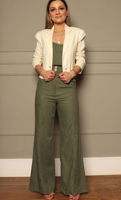 Work Outfits, Work Outfit, Khaki Pants, Summer Fashion, Pants, Trousers