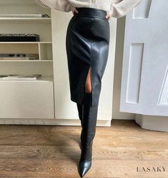 Lasaky - Sophisticated Half-Skirt for Women, High Waist and Winter-Inspired Style Cozy Winter Fashion, Skirt Streetwear, Bodycon Midi Skirt, Office Skirt, High Waisted Pencil Skirt, Half Skirt, Black Leather Skirts, Fashion Mode, Thigh High Boots