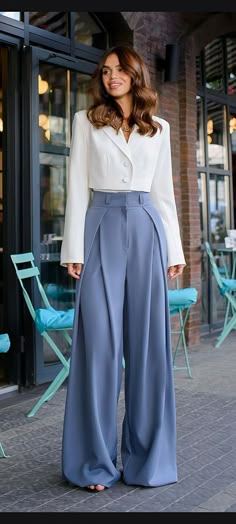 Palazzo Style, Womens Wide Leg Pants, Pants Collection, Exclusive Dress, Classy Work Outfits, Pantalon Large, Modest Fashion Outfits