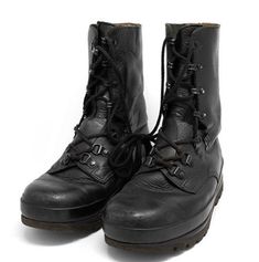 1980s Vintage Military Issue Combat Boots  8,9,10,14 Available  Color: black  Please note all items are examined to the best of our ability. Most items are 20+ years old and are not in perfect condition small imperfections are to be expected any major flaws will be disclosed.  No major flaws Condition:9/10 MESSAGE WITH OFFERS AND QUESTIONS  NO RETURNS  FOLLOW OUR PAGE FOR DAILY HEAT NEW ITEMS DROP DAILY! All leather uppers Man-made rubberized lug outsole 100% waterproof Speedlace top for swift on/off Water-resistant, leather, combat boot. It was designed for heavy use by the Swiss Army and is built more like a hi-tech modern hiking boot than most military boots.) is met by a shock-absorbing core which makes this a truly functional and tough outdoor boot. Some come with inserts but not all. Vintage Black Winter Boots, Black Military Combat Boots With Round Toe, Black Leather Military Boots, Vintage Black Combat Boots With Round Toe, Vintage Black Combat Boots For Winter, Grunge Boots, Military Combat Boots, Number Nine, Swiss Military