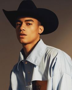 Reece King, Men Aesthetic Outfits, Cowboy Men, Boots Outfit Men, Western Outfits Men, Cowboy Aesthetic, Black Cowboys, Men Aesthetic, Aesthetic Outfits Men