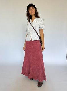 Late '90s - 2000s dusty pink corduroy maxi skirt by Laura Ashley. raw hem zip + button entry/closure ꩜Label: Laura Ashley ꩜Condition: great vintage condition, gently worn.  ꩜Material: cotton corduroy ꩜Sizing: Fits M-L best. Please check measurements provided below. Waist laid flat 42 cm  Length 84 cm All measurements taken with garment laid flat ꩜All garments shown on a 165 cm tall model who wears size 8 AU bottom and XS top, 66 cm waist. SHOP POLICIES Please make sure you read items' descriptio Pink Linen Skirt, Casual Romantic Style, Corduroy Maxi Skirt, Laura Les, Accordion Skirt, Cotton Maxi Skirt, Gr 86, Corduroy Top, Pink Clothing