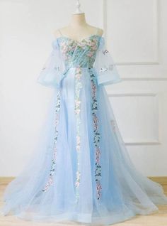 Floral Prom Dress Long, Sleeve Prom Dresses, Sweetheart Evening Dress, Beautiful Prom Dress, Light Blue Prom Dress, Floral Prom Dresses, Outfit Chic, Evening Dresses With Sleeves, Sweetheart Prom Dress