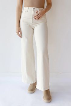 lana high rise ultra wide leg – mode Trendy Wide Leg Neutral Jeans, Chic High Waist Beige Flare Jeans, White Flare Wide Leg Cotton Pants, Neutral Wide Leg Cotton Jeans, Chic Beige High-waist Flare Jeans, White Flared Wide Leg Cotton Pants, Neutral Cotton Wide Leg Jeans, Chic Mid-rise Cream Jeans, Chic High Rise Beige Flare Jeans