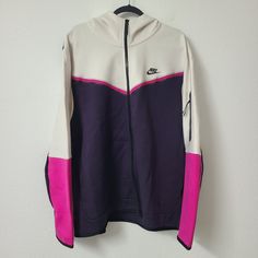 Nike Sportswear Tech Fleece Full Zip Hoodie Cu4489-031 Size Xxl Purple Pink Nwot Condition: New Without Tags. Tech Fleece Pink, Nike Tech Pink, Nike Sportswear Tech Fleece, Nike Sweaters, Nike Sweater, Nike Tech Fleece, Chill Outfits, Nike Tech, Tech Fleece