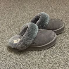 Worn Twice, Look Brand New, Super Comfortable, Easy To Style, Professionally Cleaned Ugg Slippers Gray, Pretty Sneakers, Shoes Ugg, Simple Shoes, Ugg Slippers, Birthday List, Pretty Shoes, Christmas Wishlist, Womens Uggs