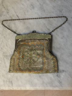 Has Whiting and Davis tag. Excellent vintage condition. Please see photos. Vintage Square Green Bag, Vintage Green Square Bag, Vintage Rectangular Bags For Vintage Events, Vintage Rectangular Bags For Events, Antique Rectangular Bags For Vintage Fashion, Vintage Square Bags, Nice Art, Bronze Statue, Metal Mesh