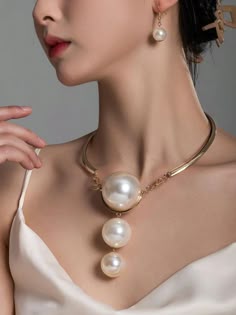 An exclusive offer for you——Affordable prices at Stylewe store, SPU: 113JE4S9117, Color: Golden Silver, Theme:All Season, Type:Dangle. Luxury Round Pearl Drop Necklace, Luxury Glass Beaded Jewelry, Luxury Unique Necklace With Oval Beads, Luxury Gold Drop Pearl Necklace, Luxury Exquisite Mother Of Pearl Jewelry, Leather And Stone Jewelry, Luxury Baroque Pearl Necklaces In Pear Shape, Silver Pearl Jewelry, Pearl Party