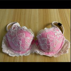 New With Tag Never Worn Size 34b Pretty Pink Full Cup Partially Lined Bra, Pink Partially Lined Lace Bra, Victoria Secret Bra And Under Set, Cute Bras Aesthetic, Wednesday Wardrobe, Pink Bras, Vs Pink Bras, Pink Lace Bra, Victoria Secret Pink Bras