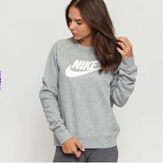 Nike Sportswear Club Fleece Women's Logo Crew-Neck Sweatshirt Size M Color: Dark Grey Heather/White Style: Bv4112-063 Brand New. No Damage Or Stains Size & Fit: Standard Fit: Easy And Traditional Gray Fleece Sweatshirt For Workout, Athletic Heather Fleece Sweatshirt For Sportswear, Athletic Heather Fleece Sportswear Sweatshirt, Casual Activewear With Logo Print For Winter, Casual Winter Activewear With Logo Print, Cozy Nike Sweats, Heather Grey Long Sleeve Sweats For Sports, Heather Grey Long Sleeve Sports Sweats, Gray Long Sleeve Athleisure Sweater