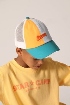 Raquette Retro White Trucker Hat For Spring, Multicolor Flat Cap Baseball Cap Casual Style, White Retro Trucker Hat For Spring, Retro Visor Baseball Cap For Spring, Retro White Cotton Trucker Hat, Retro Trucker Hat With Curved Visor, Retro Baseball Cap With Curved Visor, Retro Yellow Baseball Cap, Girl Gift Set