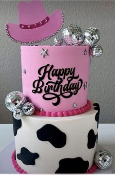 Cow Disco Party, Cowgirl Birthday Cake Ideas, Pink Cowgirl Birthday Party Ideas, Disco Cowgirl Party Centerpieces, Vaquera Birthday Party, Space Cowgirl Party Decorations, Pink Cowgirl Cake, Disco Cowgirl Cake