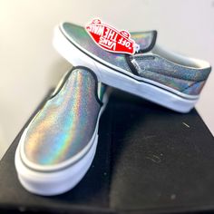 *Nwt* U.S. Women’s Size 6 U.S. Men’s Size 4.5 Iridescent Purple Vans Slip-on Sneakers, Silver Vans Low-top Sneakers, Casual Iridescent Sneakers With Round Toe, Purple Slip-on Vans Sneakers, Silver Low-top Vans Sneakers, Casual Iridescent Sneakers For Streetwear, Hi Top Vans, Low Top Vans, Vans Old Skool Low