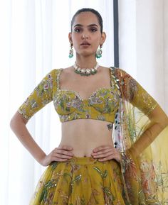 The pari lehenga set in yellow and carrying embroidered embellishments to give a starry feel as you twirl in this dreamy lehenga Luxury Yellow Choli With Resham Embroidery, Contrast Lehenga, Luxury Yellow Embroidered Choli, Festive Yellow Hand Embellished Lehenga, Dreamy Lehenga, Elegant Yellow Embroidered Lehenga, Unstitched Yellow Lehenga With Intricate Embroidery, Lengha Designs, Ruffled Saree