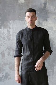 This linen shirt is made from 100% LINEN, and awaylable in a variety of colors. . . #menslinenshirt #summerhirt #weddingshirt #greenshirt #greenlinenshirt #giftclothesforhim #dresslinenshirt #dressshirt #ecofriendlybrand #ethicalclothes #ethicalfashion Classic Black Linen Shirt, Black Linen Shirt For Spring, Modern Black Linen Tops, Modern Long Sleeve Linen Shirt, New Clothing Trends, Men Fashion 2020, Men Dress Shirt, Black Casual Shirt, Green Linen Shirt