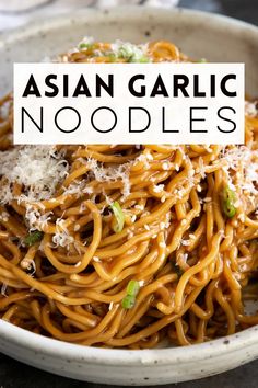 Asian Garlic Noodles is a quick and easy 20-minute noodle stir-fry that's made using your favorite noodles in a delicious sauce made with garlic, butter, soy sauce, and parmesan cheese. Perfect for anyone who loves garlic! Noodle Ideas For Dinner, Asian Garlic Noodles, Saucy Noodles, Asian Veggies, Chipotle Pasta, Asian Noodle Dishes, Asian Noodle