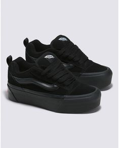 Tenis Vans, Vans Vans, All Black Shoes, Pretty Shoes Sneakers, Shoes Vans, Lace Heels, Black Vans, Hype Shoes, Shoe Inspo