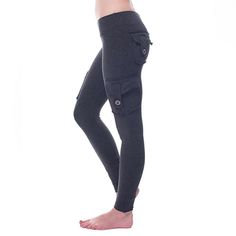 Cargo Style Yoga Pants, Leggings. Lightweight. Size M. Medium To Dark Gray. Nwt. Bought And Never Wore. Mid-rise Yoga Bottoms With Pockets, Non-stretch Casual Leggings With Pockets, Casual High-waisted Leggings With Pockets, Fall High-waisted Yoga Pants With Pockets, Fall Mid-rise Leggings With Pockets, Non-stretch Mid-rise Leggings With Pockets, Full Length Leggings With Pockets For Fall, Fitted Casual Leggings With Hip Pockets, Fall Full-length Leggings With Pockets