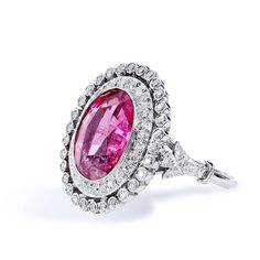 Luxury Gia Certified Pink Sapphire Diamond Ring, Gia Certified Luxury Diamond Ring For Collectors, Luxury Collectible Gia Certified Diamond Ring, Luxury Gia Certified Collectible Diamond Ring, Luxury Pink Sapphire Diamond-cut Jewelry, Luxury Pink Sapphire Jewelry With Diamond Cut, Luxury Pink Platinum Rings, Luxury Pink Jewelry Collectible, Luxury Pink Collectible Jewelry