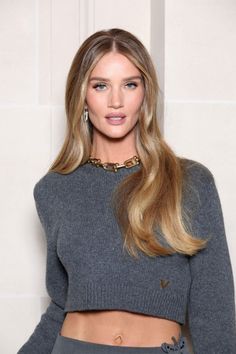 Rosie Huntington Hair, Rosie Huntington Whiteley Hair, Going Blonde, Bronde Hair, Rosie Huntington, Blonde Hair Inspiration, Huntington Whiteley, Haircut And Color, Rosie Huntington Whiteley