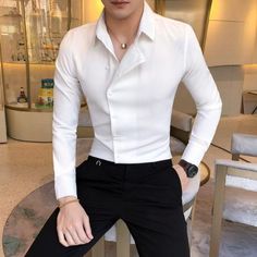 Business Dress Shirts, Mens Fashion Business, Formal Mens Fashion, Tuxedo Shirts, Elegantes Outfit, Solid Color Shirt, Men Shirt Style, Business Dresses, Gentleman Style