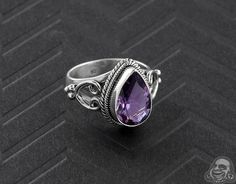 Silver and Teardrop Amethyst Gemstone Ring Amethyst Gemstone, Bling Bling, Gemstone Ring, Cute Jewelry, Sapphire Ring, Heart Ring, Gemstone Rings, Jewelry Rings, Sapphire