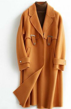 Iranian Fashion, Womens Winter Fashion Outfits, Fashion Drawing Dresses, Muslimah Fashion Outfits, Clothing Details, Fashion Attire, Closet Fashion, 가을 패션, Casual Coat