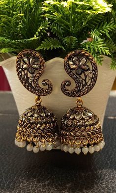 Beautiful Handmade Golden Copper jhumka Earrings. Traditional/Ethnic Earrings. Light Weight Earrings. Bollywood Earrings. Indian Earrings. Fashion Jhumka. Material - Brass Bollywood Earrings, Jaipur City, Golden Copper, Earrings Indian, Traditional Earrings, Indian Earrings, Ethnic Earrings, Jhumka Earrings, Traditional Indian