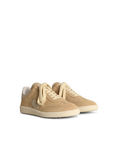 Find ISABEL MARANT ÉTOILE Bryce' Suede Sneakers on Editorialist. Made of suede with ivory leather inserts, contrast logo, perforated side part, flat laces, finished and perforated tone-on-tone toe, reinforced heel and finished in ivory leather, contrast logo lettering, rubber sole ISABEL MARANT ETOILE 'BRYCE' BEIGE SUEDE SNEAKERS Beige Suede Sneakers With Laces, Cream Suede Sneakers With Perforated Toe Box, Beige Suede Sneakers With Perforated Toe Box, Beige Suede Sneakers With Perforations, Isabel Marant Sneakers, Beige Sneakers, Isabel Marant Etoile, Side Part, Louis Vuitton Shoulder Bag