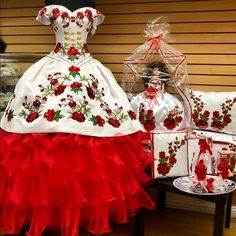 Vestido De Quinceaera Estilo Charro Mexicano Con Sus Accesorios. Quinceañera Dresses, Quince Dresses Mexican, Dress 2022, Mexican Dresses, Quince Dresses, Quinceanera Dresses, Quince, Quinceanera, Red White