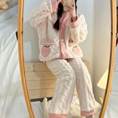 Fashion Peach Winter Pajamas PN4575 ●Size: M: for people 150-160cm,40-50kg L: for people 160-167cm,50-60kg XL: for people 165-172cm,60-70kg XXL: for people 170-178cm,70-80kg ●Material:polyester fibre (Please allow 1-3cm differs due to manual measurement.As different computers display colors differently,the color of the actual may vary slightly from the above images.Thanks for your understanding.) ●About Shipping: We attach great importance to the orders of each customer and parcel delivery. 1.Processing time: 2-3 business days. 2.Shipping time: 10-15 business days to US, please allow 3-4 weeks shipping to other country.(Shipping times can be affected by variable customs clearance times or public holidays.) Pink Sleepwear With Pockets For Loungewear, Pink Pajamas With Pockets, Parcel Delivery, Winter Pajamas, Cute Fruit, Customs Clearance, Pajamas, Coral, Trousers