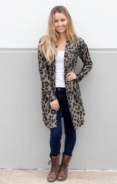 Animal Print Cardigan – Tickled Teal LLC Fashion Thoughts, Pocket Cardigan, Womens Clothes, Printed Cardigan, Trendy Style, Clothing Ideas, Work Attire, Outfit Idea, Outfits Casuales