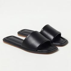 Brunello Cucinelli Leather Slides Sandals In Black Size: 40 Soft Nappa Leather With Monili Decoration Along The Edge Leather Lining And Sole Non-Slip Rubber Inserts On Heel And Toe Made In Italy Mzcwc2150 C101 Evening Slip-on Sandals With Leather Sole, Elegant Evening Slides, Elegant Flat Slides For Formal Occasions, Elegant Formal Flat Slides, Chic Black Slip-on Sandals, Classic Evening Sandals For Summer, Classic Summer Evening Sandals, Sleek Black Flat Sandals, Elegant Beach Slides