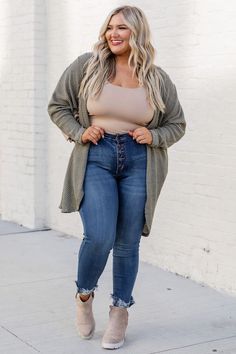 September Plus Size Outfits, Size 12-14 Women Outfits Fall, Xl Fall Outfits, Size 20 Outfits Curvy Fashion, Fall 2024 Outfits Plus Size, Neutral Outfits Plus Size, Fall Fashion 2024 Plus Size Women, Wantable Outfits Plus Size, Tall Plus Size Outfits