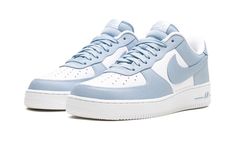 Air Force 1 FZ4627 400 Platform Air Force 1, Homecoming Shoes, Boty Nike, Custom Air Force 1, Shoes Ideas, Stadium Goods, Blue Nike, Air Force 1 Low, Dream Shoes